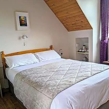 Melrose Bed & Breakfast 3*